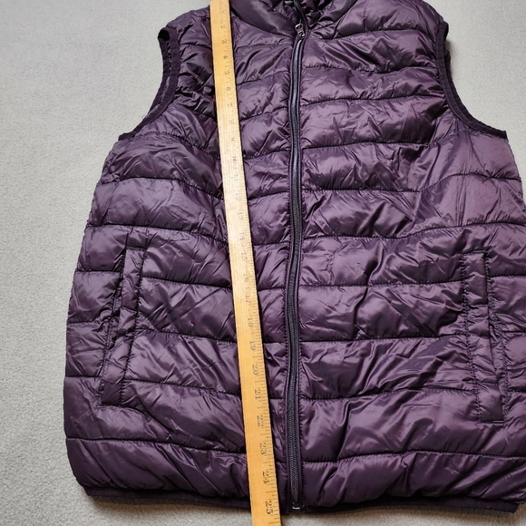 George Puffer Vest Sz Small - Picture 11 of 11